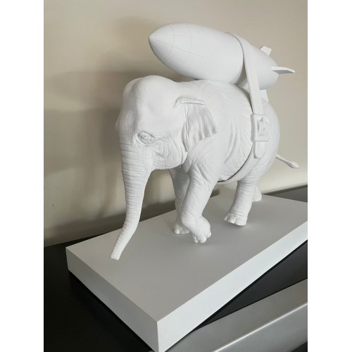 Banksy Elephant with Bomb Figure White, 2020 [Toys & Collectibles 